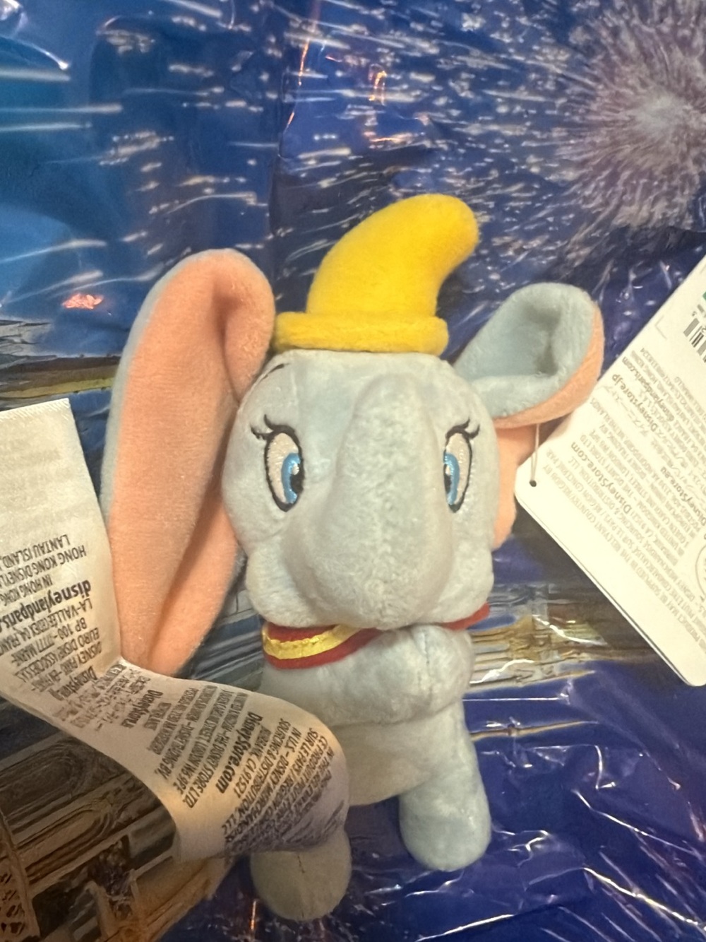 Dumbo Magnetic plush with Yellow Hat